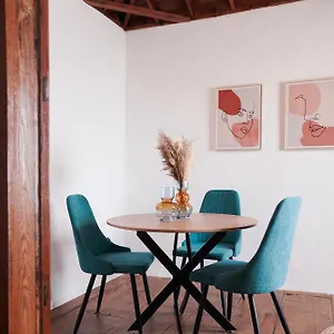 La Carmona House Lodero